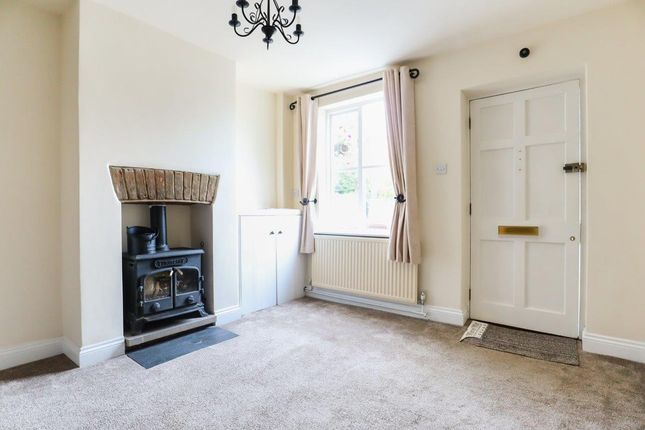 6, Amenbury Lane, Harpenden photo 2