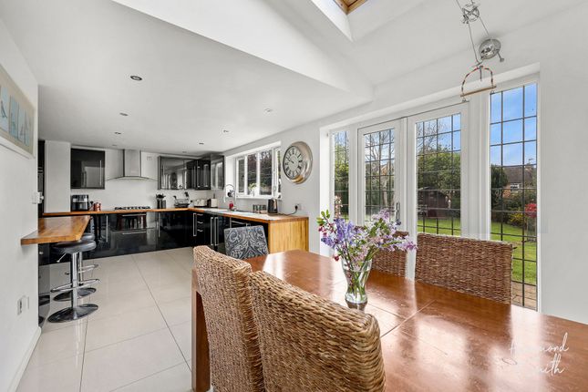 41 Beaconfield Road, Epping photo 3