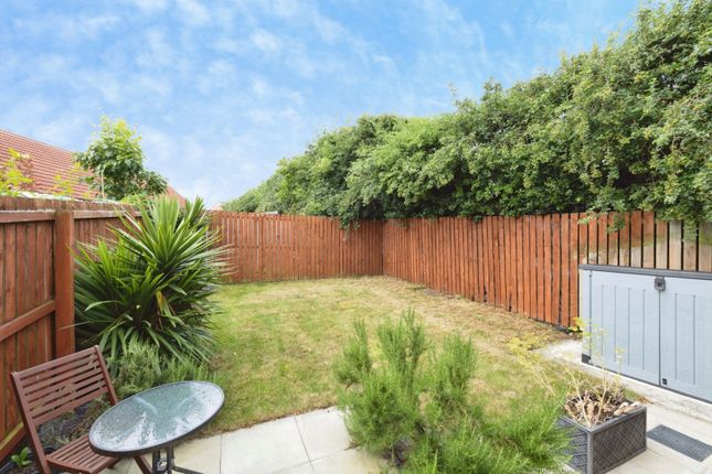 2, Javelin Way, North Yorkshire photo 3