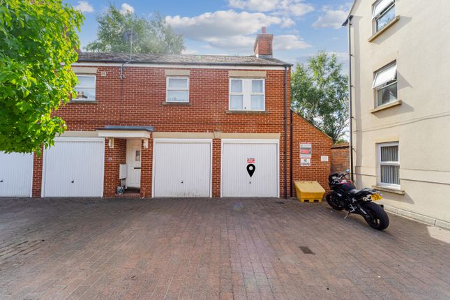72 Rowan Place, Weston s Mare photo 4