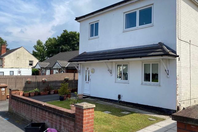 110d, Oak Avenue, Newton Le Willows photo 2