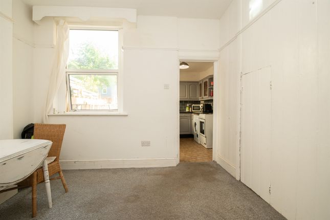 17, Daviot Street, Cardiff photo 5