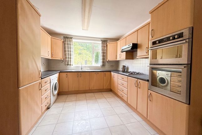 20 Ladybridge Avenue, Manchester photo 2
