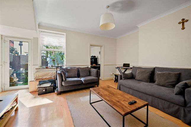 27, Harlesden Road, Willesden, London photo 4