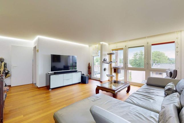 Thumbnail Apartment for sale in Villars-Sur-Glâne, Canton De Fribourg, Switzerland