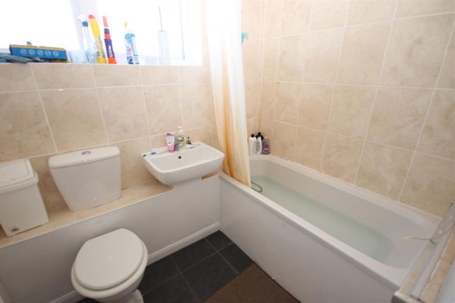 Flat to rent in Pippin Green, Norwich