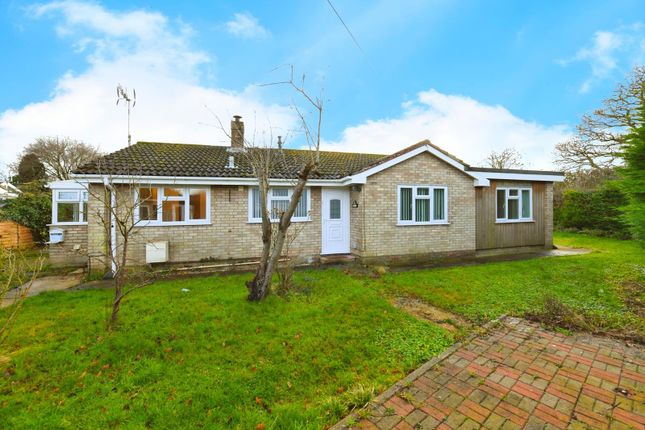 4-bed bungalow on 6, Mayland Green, Chelmsford, £450,000