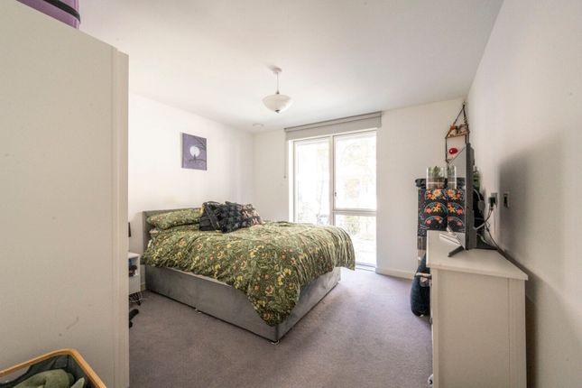 Montford Place, Stratford photo 4