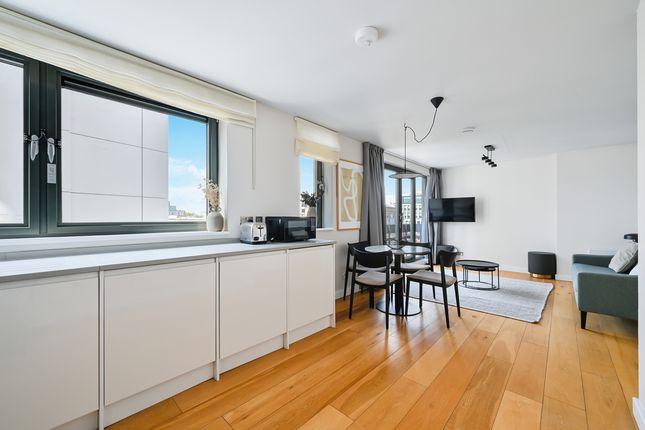 Standard, Scala House, 21 Tottenham Street, London photo 4