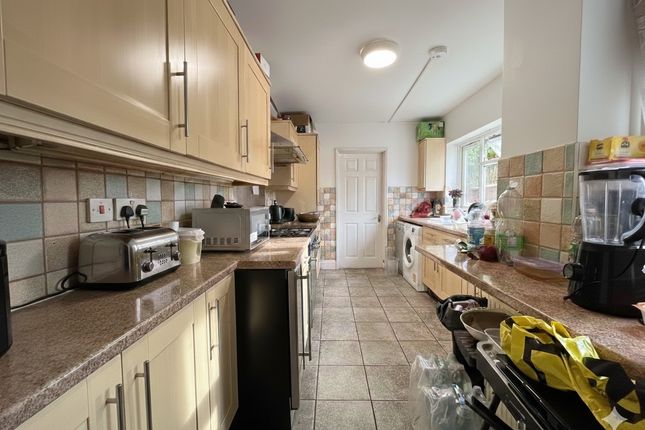 25, Farley Hill, Luton photo 4