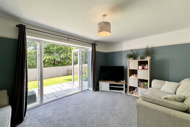 99, Fairfields Way Aston, Sheffield photo 3