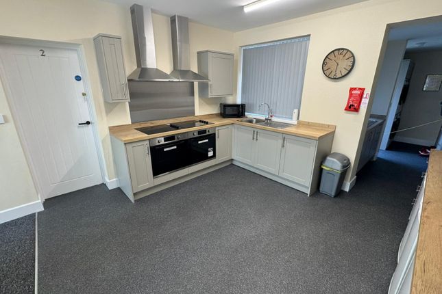 Room 3, 35A, Leabrook Road, Birmingham photo 5