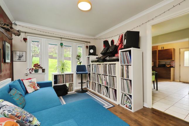 2, Glenlyon Place, Glasgow photo 4