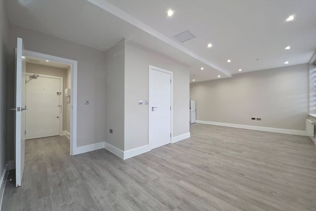 Flat 6, 175, Friar Street, Berkshire photo 4