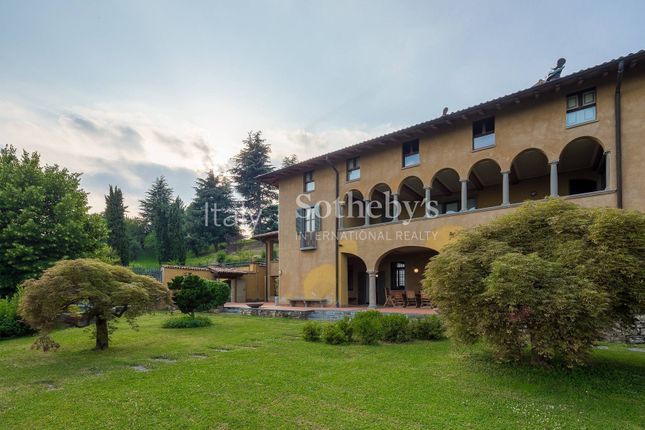 Villa for sale in Via San Rocco, Cenate Sotto, Lombardia