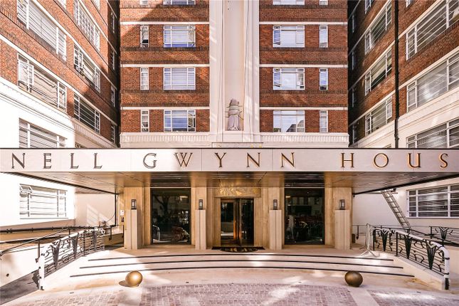 Studio for sale in Sloane Avenue, London