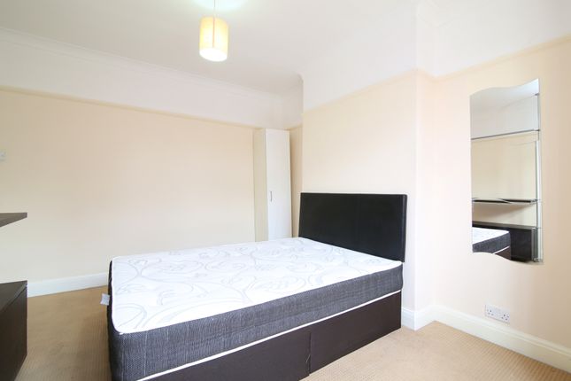 Room to rent in Royal Circus, West Norwood