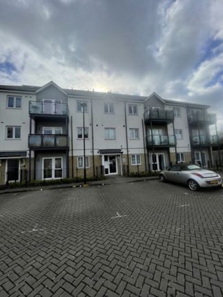 1-bed flat on 16, Louisa Oakes Close, London, £270,000