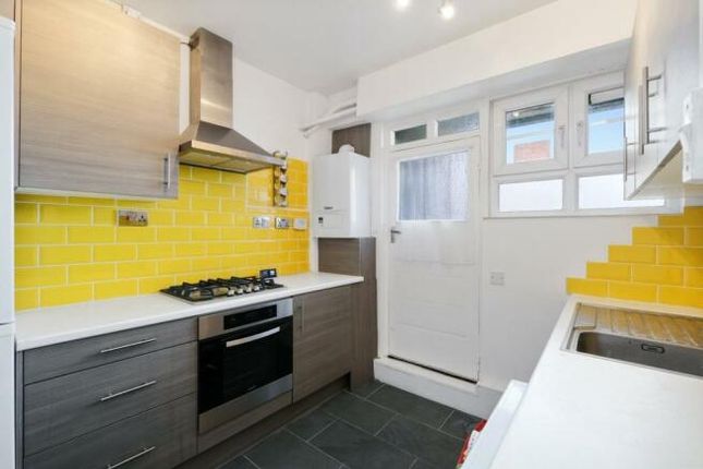 Thumbnail Flat for sale in Torbay Court, Clarence Way, Camden