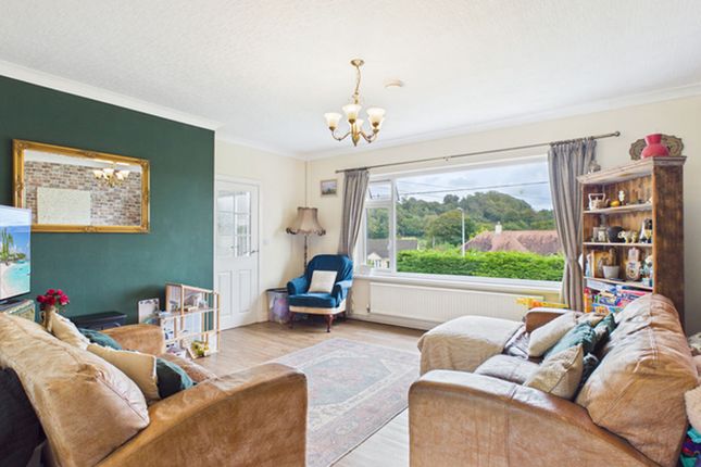 Bronwydd Road, Carmarthen photo 4