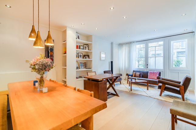 Mews house for sale in Southwick Mews, Paddington