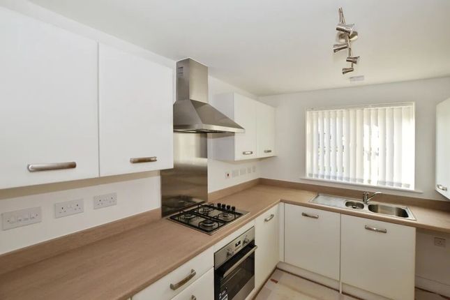 31, Chariot Drive Kingsteignton, Newton Abbot photo 3
