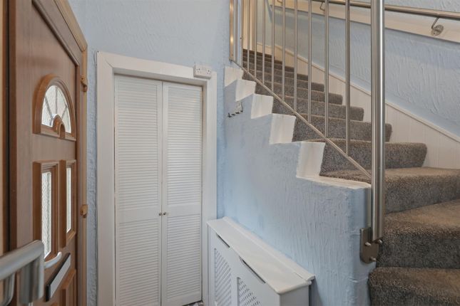 6, Briar Drive, Clydebank photo 4