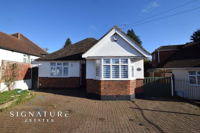 Thumbnail Bungalow to rent in Courtlands Drive, Watford