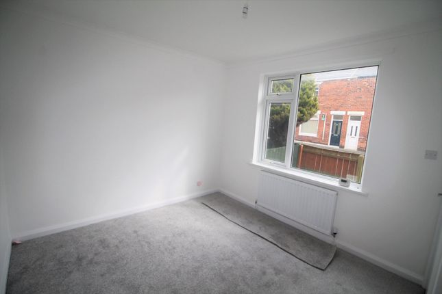 90, Burn Park Road, Houghton-le-Spring photo 5