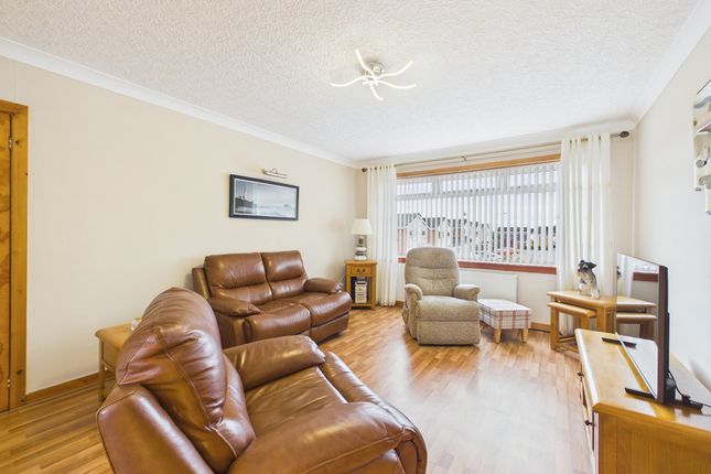 10, Rowanhill Place, Kilmarnock photo 4