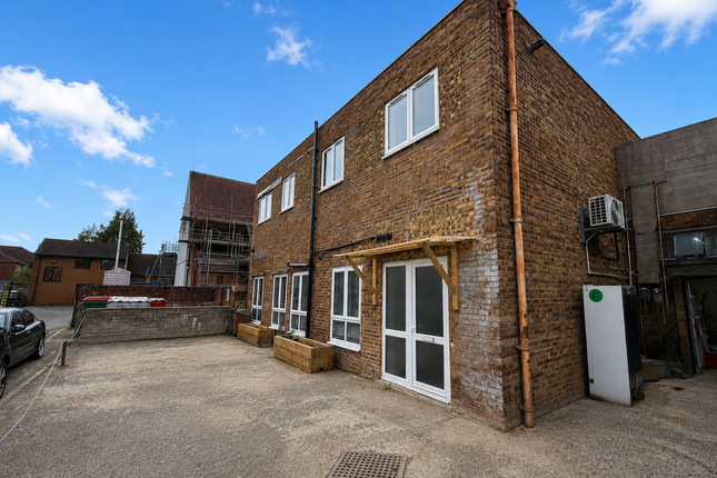 Flat 1, 49, Leigh Road, Eastleigh photo 4