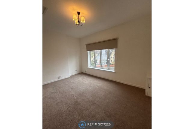 A Barlow Moor Road, Didsbury Village, Manchester photo 4