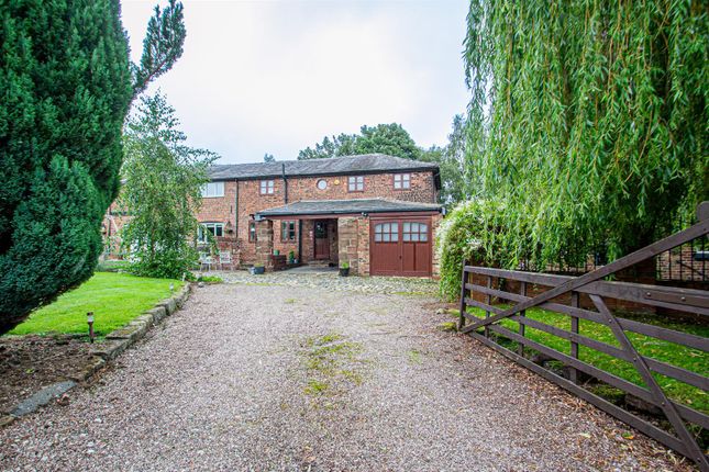 Thumbnail Barn conversion for sale in The Shires, Moss Lane, Moore, Warrington