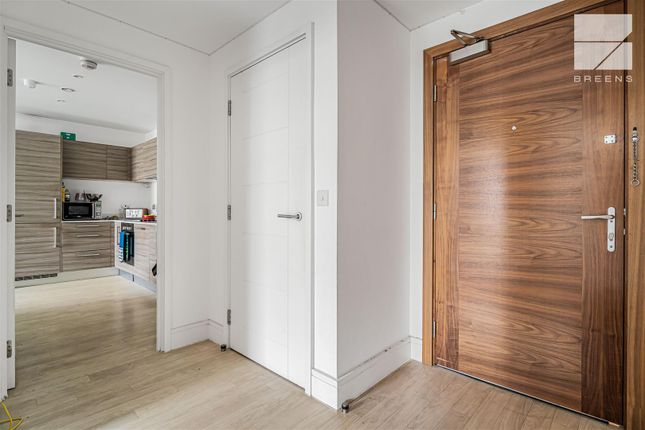 Flat 58, Altius Court, London photo 2