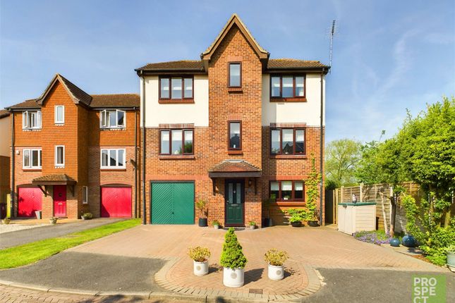 Detached house for sale in Fullbrook Close, Maidenhead, Berkshire