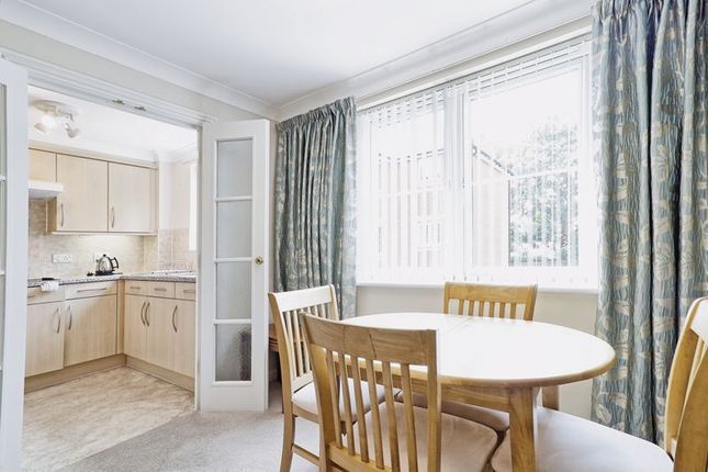 Flat for sale in Chancellor Court, Chelmsford