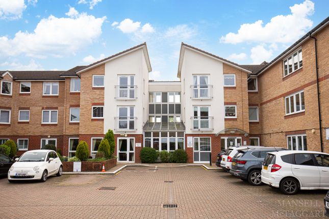 24 Millfield Court, Crawley photo 4