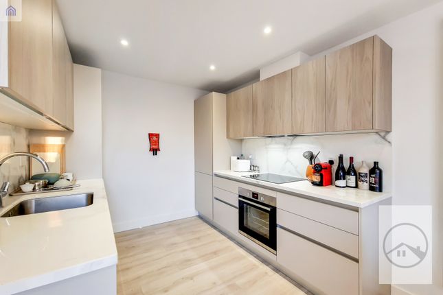 Thumbnail Flat to rent in Cavell Court, Dog Kennel Hill, London