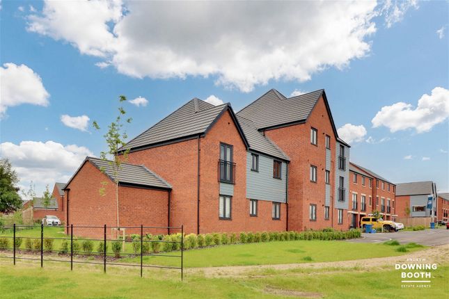 Thumbnail Flat for sale in Smith Close, Lichfield