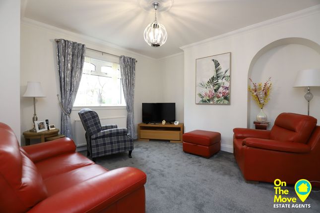 Flat for sale in Lingley Avenue, Airdrie