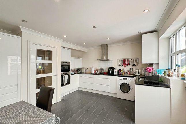 6, Galbraith Close, Congleton photo 2