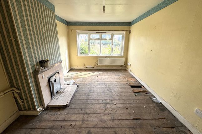 57, Claremont Road, Cricklewood photo 4