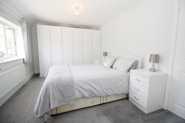 Bedroom 1.Jpg