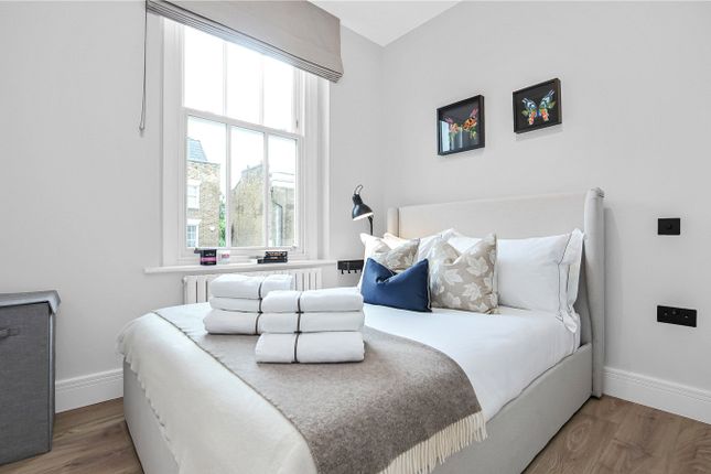 First Floor Flat, 27, Islington Park Street, London photo 4