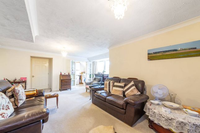 Thumbnail Flat for sale in Watford Road, Wembley