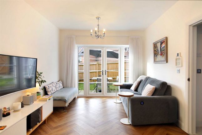 12, Uttley Lane, Beaconsfield photo 3