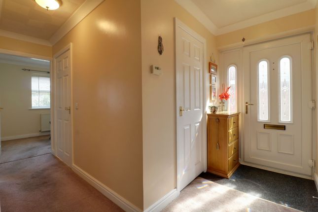 17 Wellington Close, Immingham photo 4
