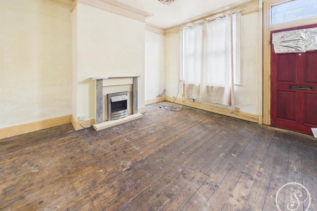 Stratford Terrace, Leeds photo 4