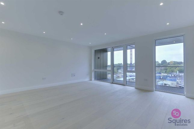 Flat 55, Burghley House, London photo 4
