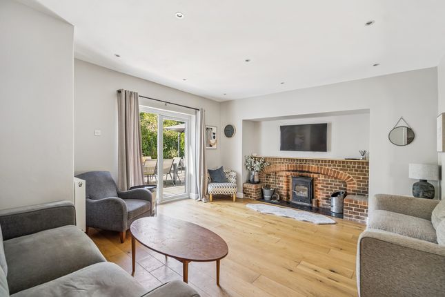 The Bungalow, London Road, Hemel Hempstead photo 4